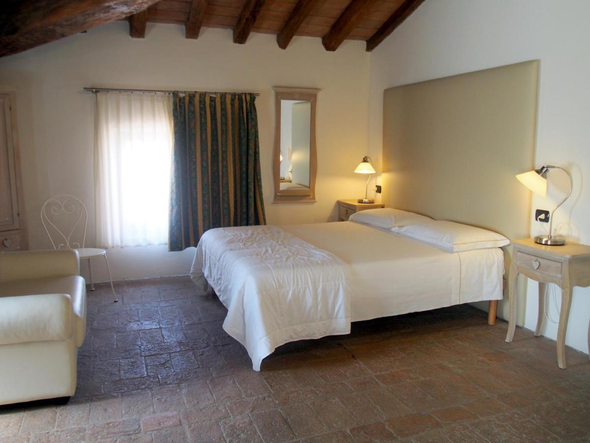 Hotel Villa Costanza Понтенуре Экстерьер фото