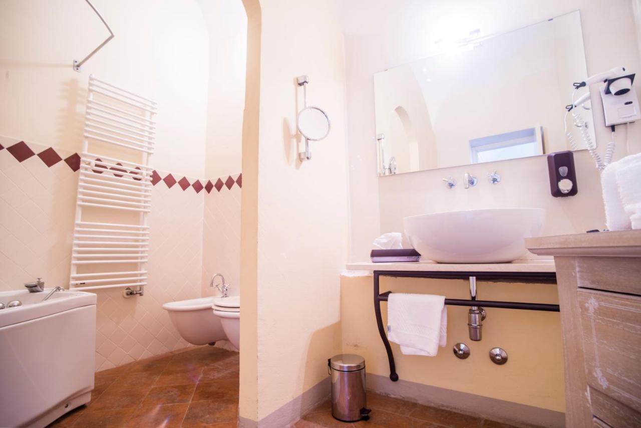 Hotel Villa Costanza Понтенуре Экстерьер фото