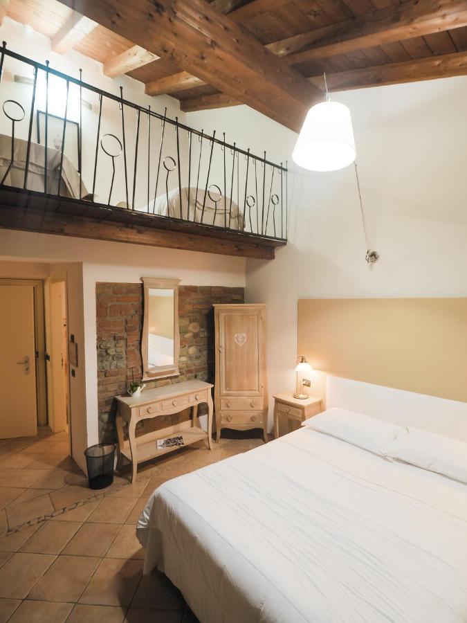 Hotel Villa Costanza Понтенуре Экстерьер фото