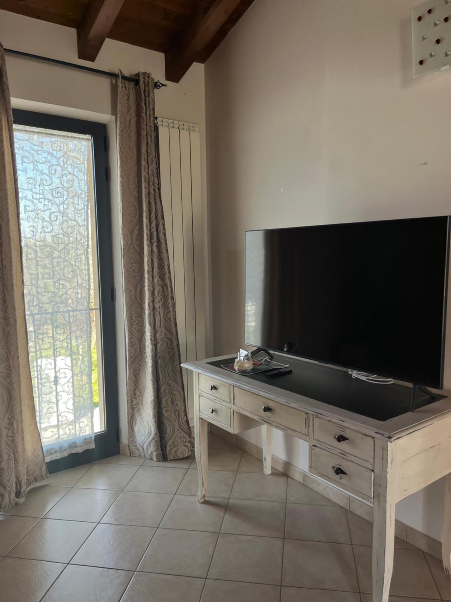 Hotel Villa Costanza Понтенуре Экстерьер фото