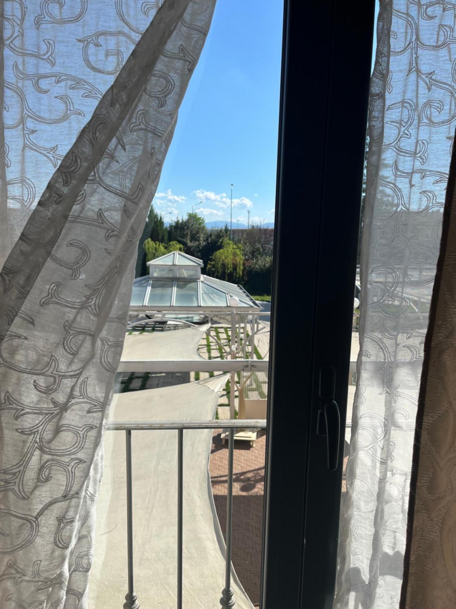 Hotel Villa Costanza Понтенуре Экстерьер фото